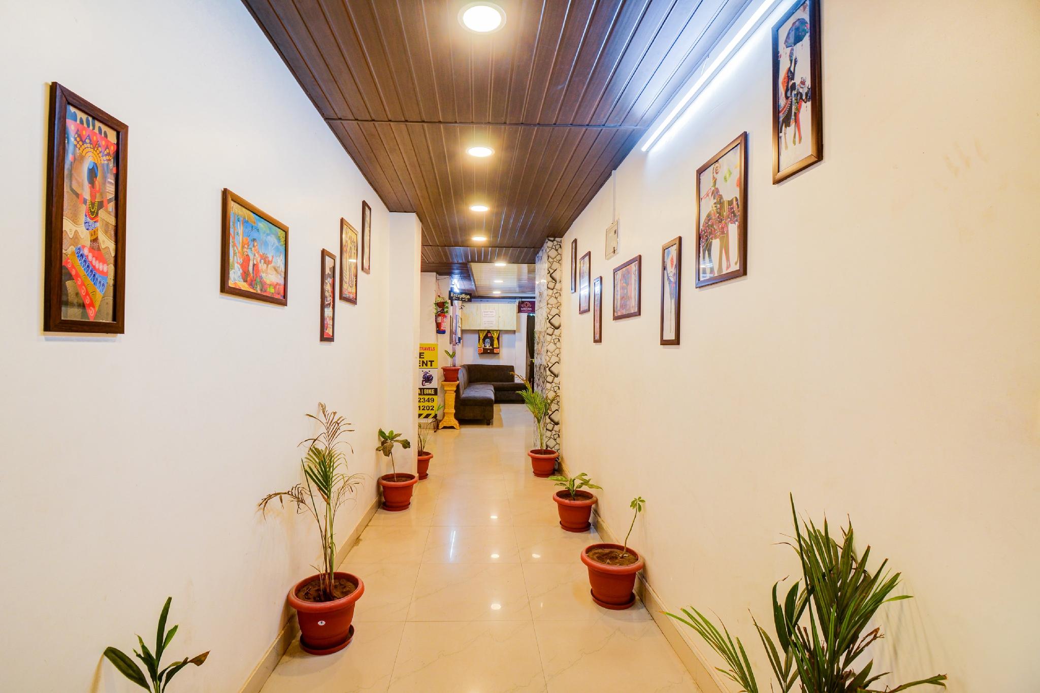 Mahaveer Tower By OYO