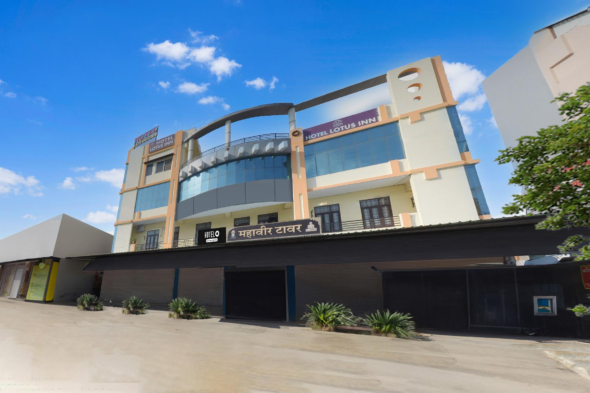 Mahaveer Tower By OYO