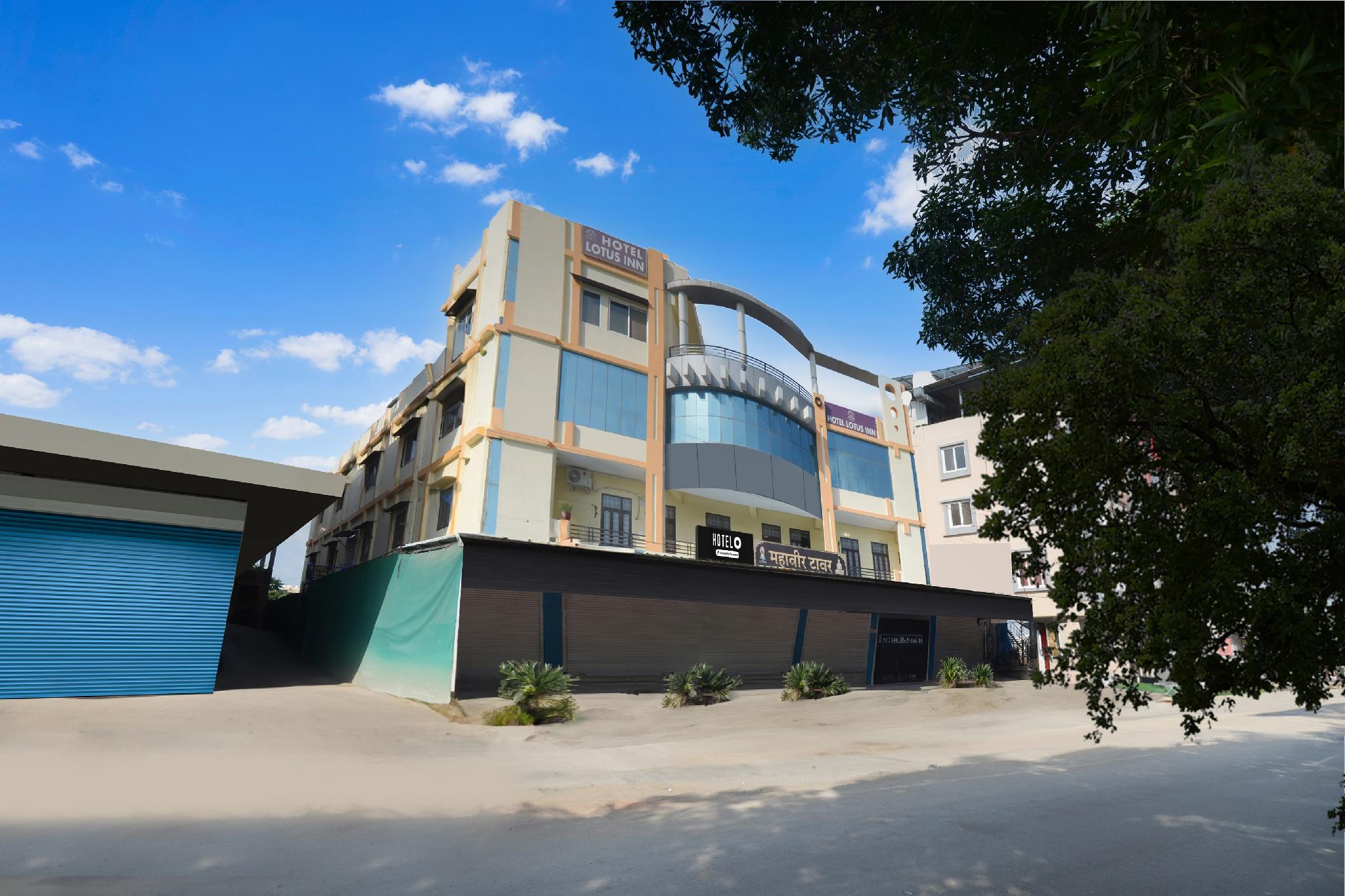 Mahaveer Tower By OYO