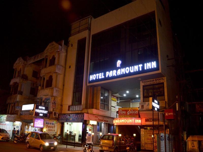 Hotel Paramount Inn